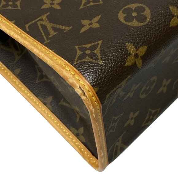 Auth LOUIS VUITTON Popincourt Haut Monogram Shoulder Bag - Picture 7 of 14
